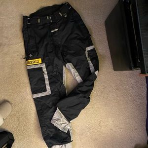 Dub Brand Weathergear men’s snowboard ski pants XL
